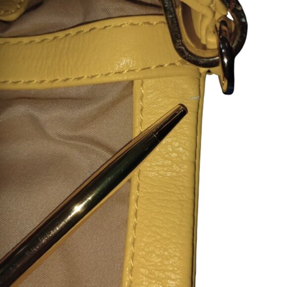 Charming Charlie Crossbody Bag Yellow 7" x 5" x 1" Preowned with Flaws Photos - Picture 9 of 10